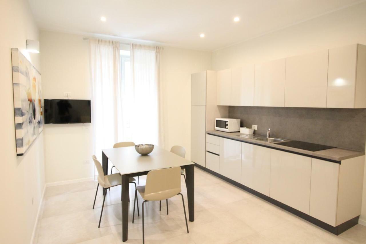 Casa Vacanze Residence Ideale Suites And Apartments 알라시오 외부 사진